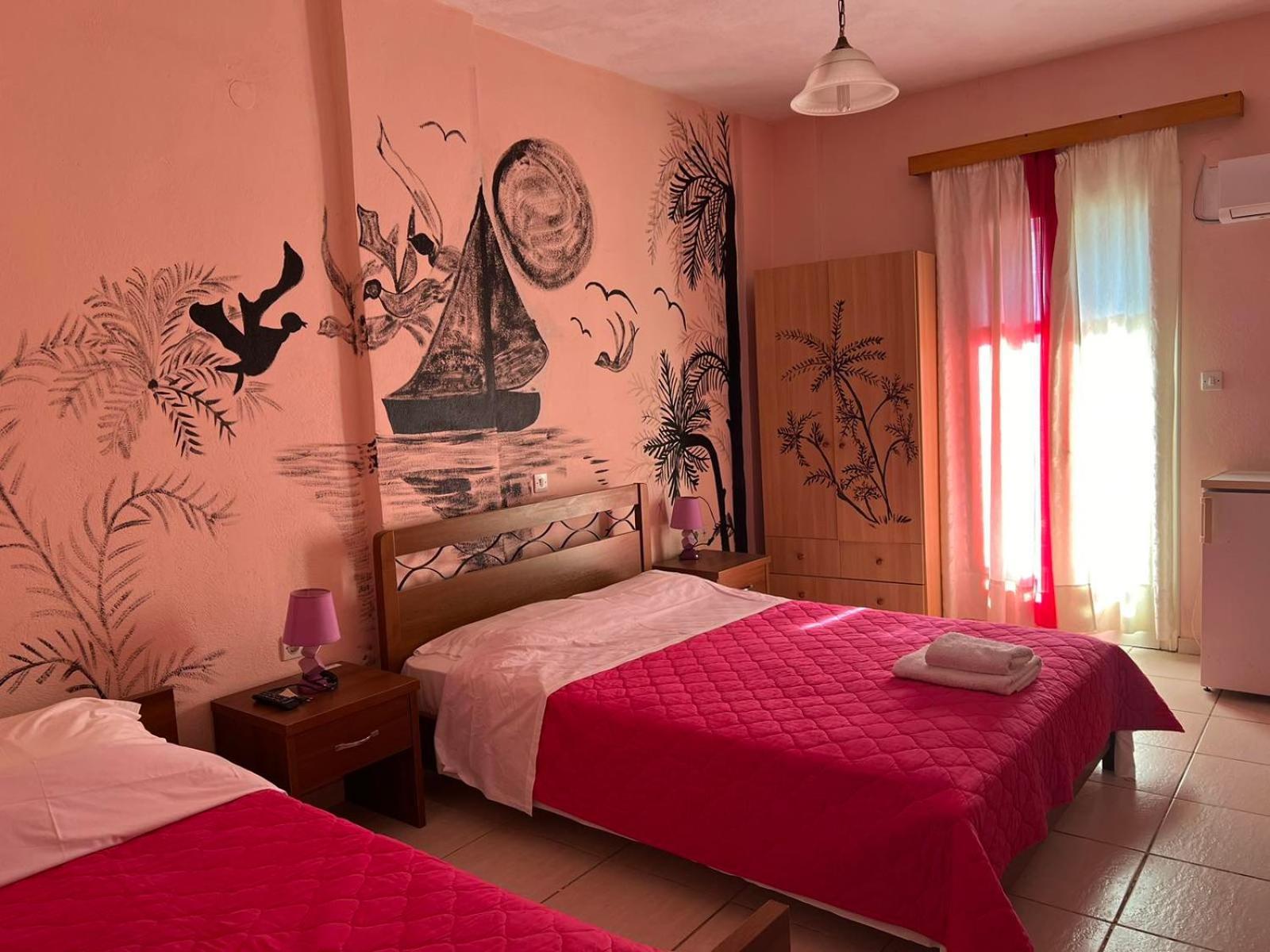 Mary Rooms Adamantas  Exterior photo